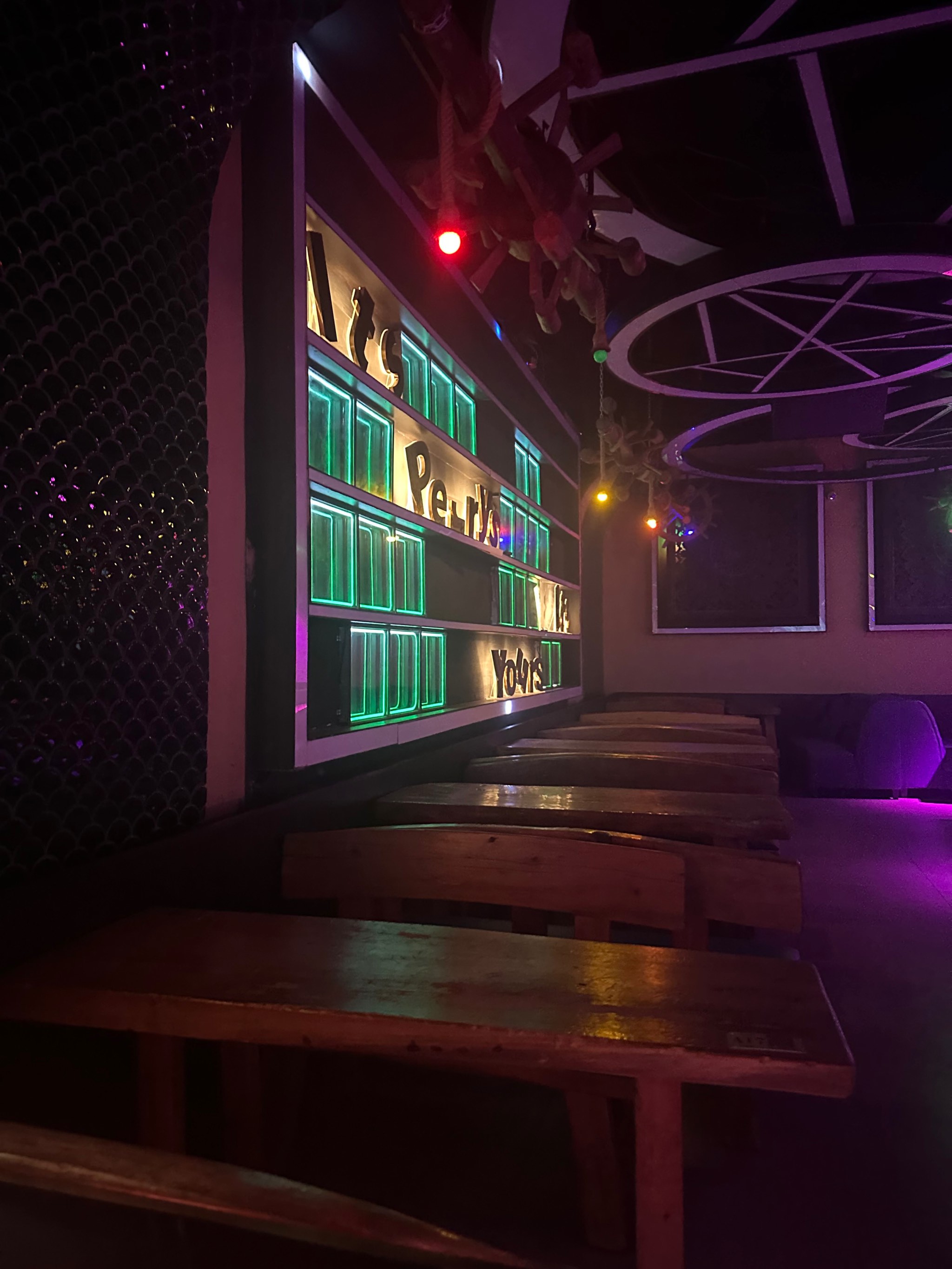 清远商务ktv哪里有好去处-英德市ktv预订